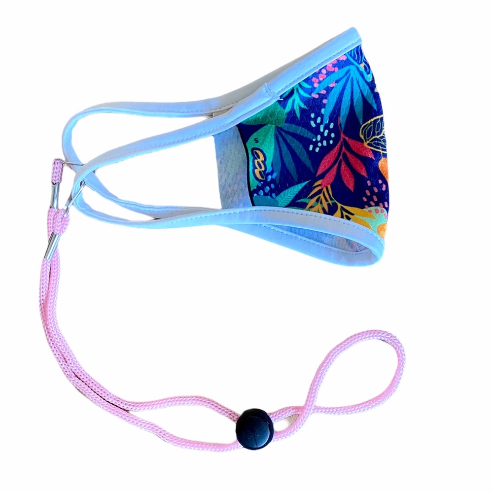 FREE W/ BUNDLE Child’s Mask & Adjustable Strap